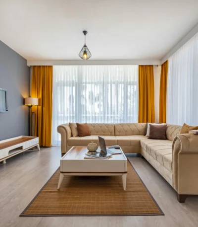 balmain-sofa-set-with-modern-corner-style