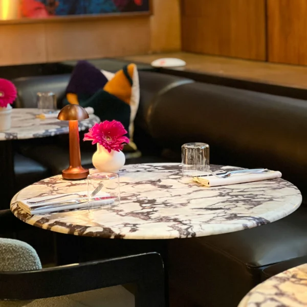 bloom-premium-marble-dining-table