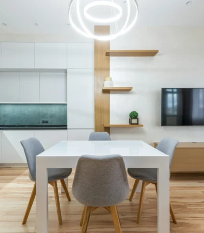 luna-white-extendable-dining-table