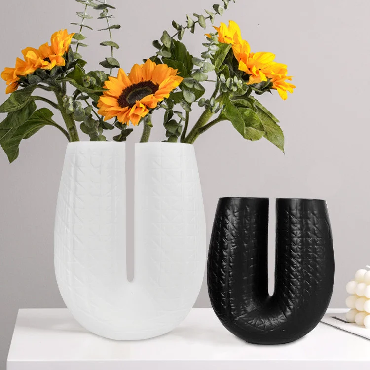 gorgeous luxury vases